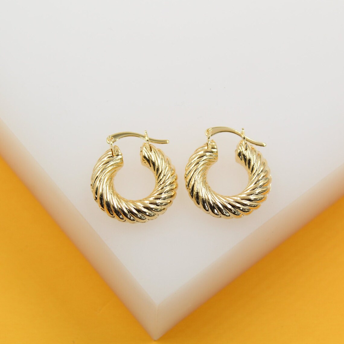 18K Gold Filled Croissant Twist Hoops Earrings (K61)-2